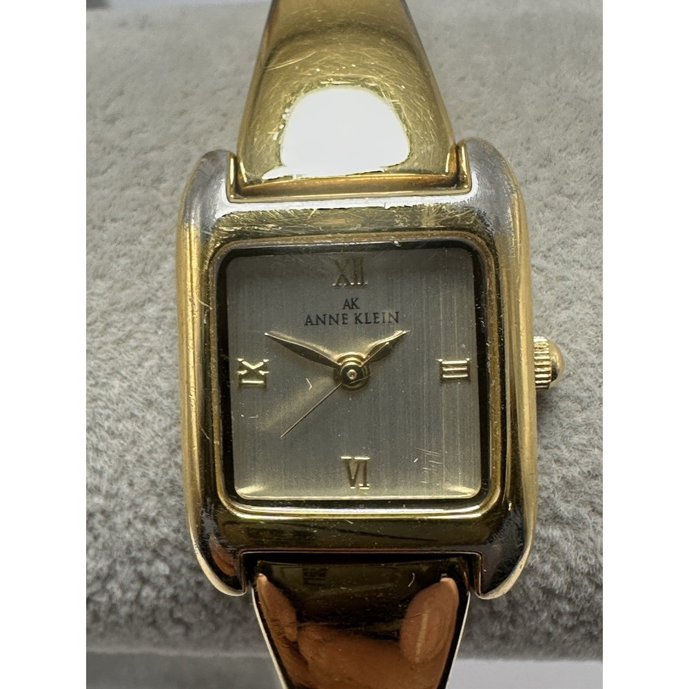 Anne Klein 10/3750-1 New Battery Ladies Watch 19MM 6.75" Rare Gold Tone‎ M8